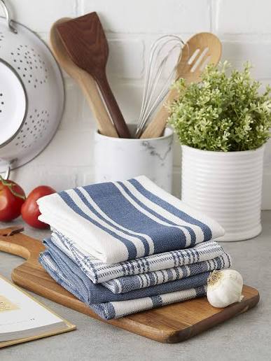 Waffle weave kitchen towel detail